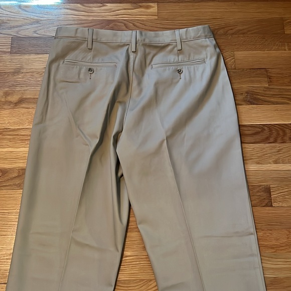 Lands end traditional fit Classic Tan Men's Pants size 38 - Picture 10 of 10